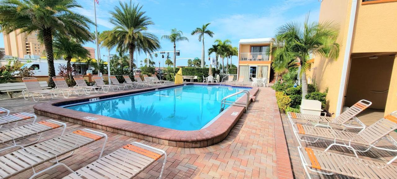 Satellite Motel St. Pete Beach Eksteriør bilde