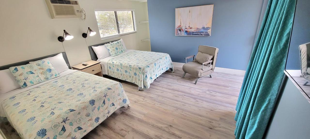 Satellite Motel St. Pete Beach Eksteriør bilde