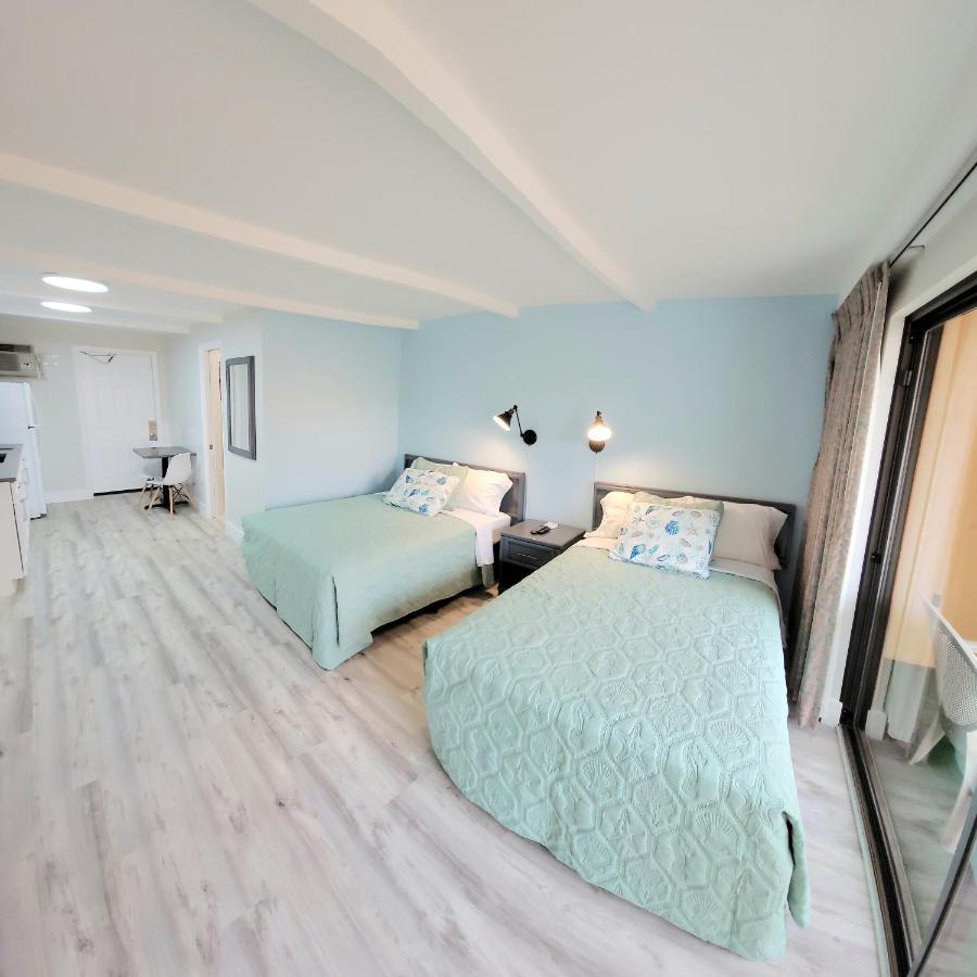 Satellite Motel St. Pete Beach Eksteriør bilde